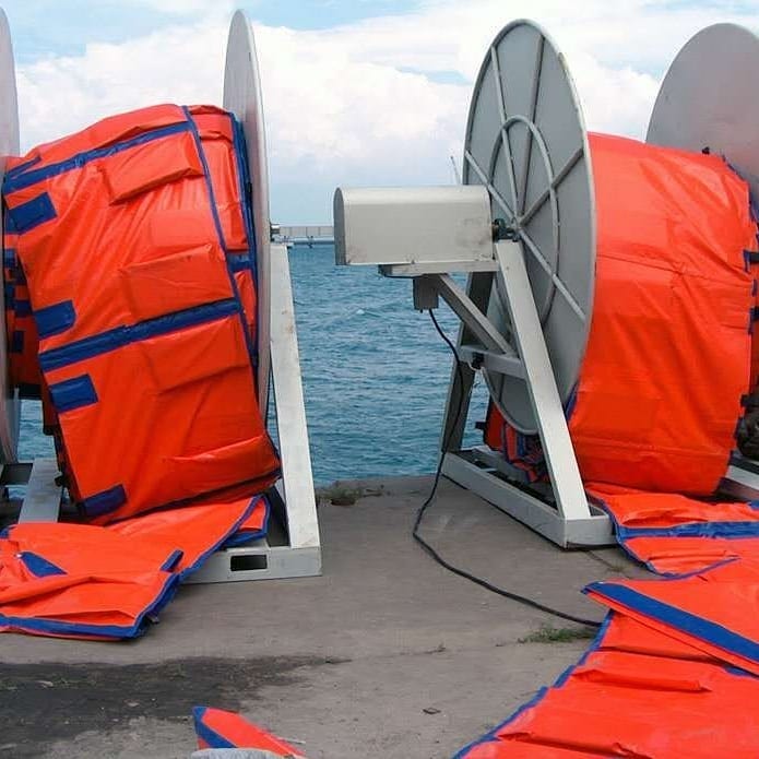 Oil boom fabric
