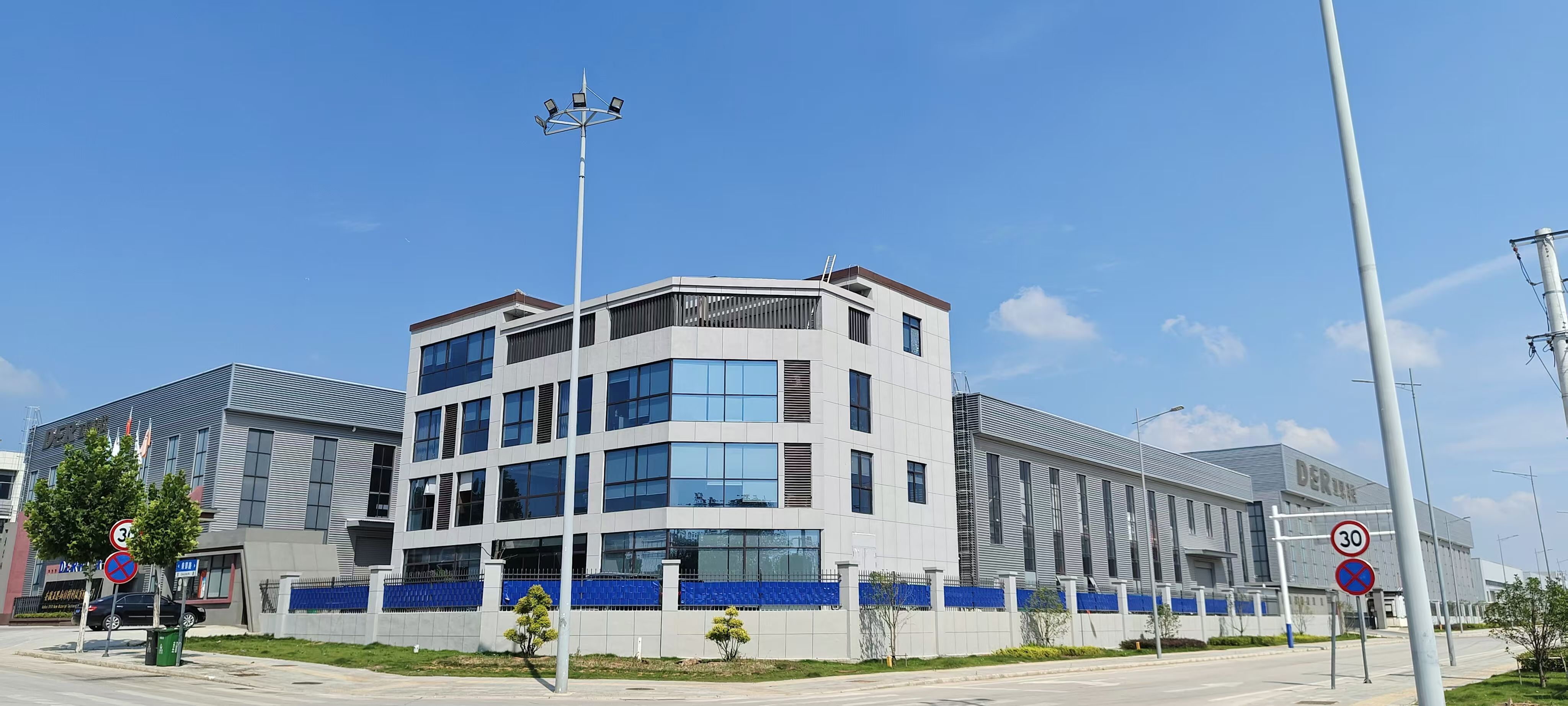tarpaulin factory