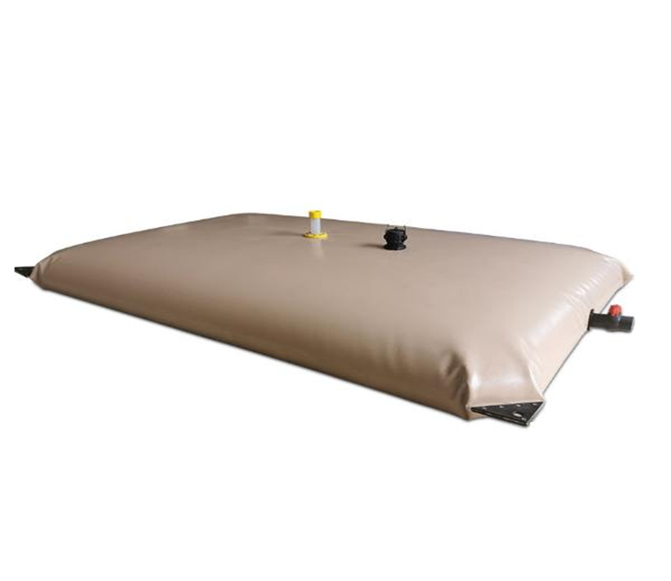 Pillow water tank